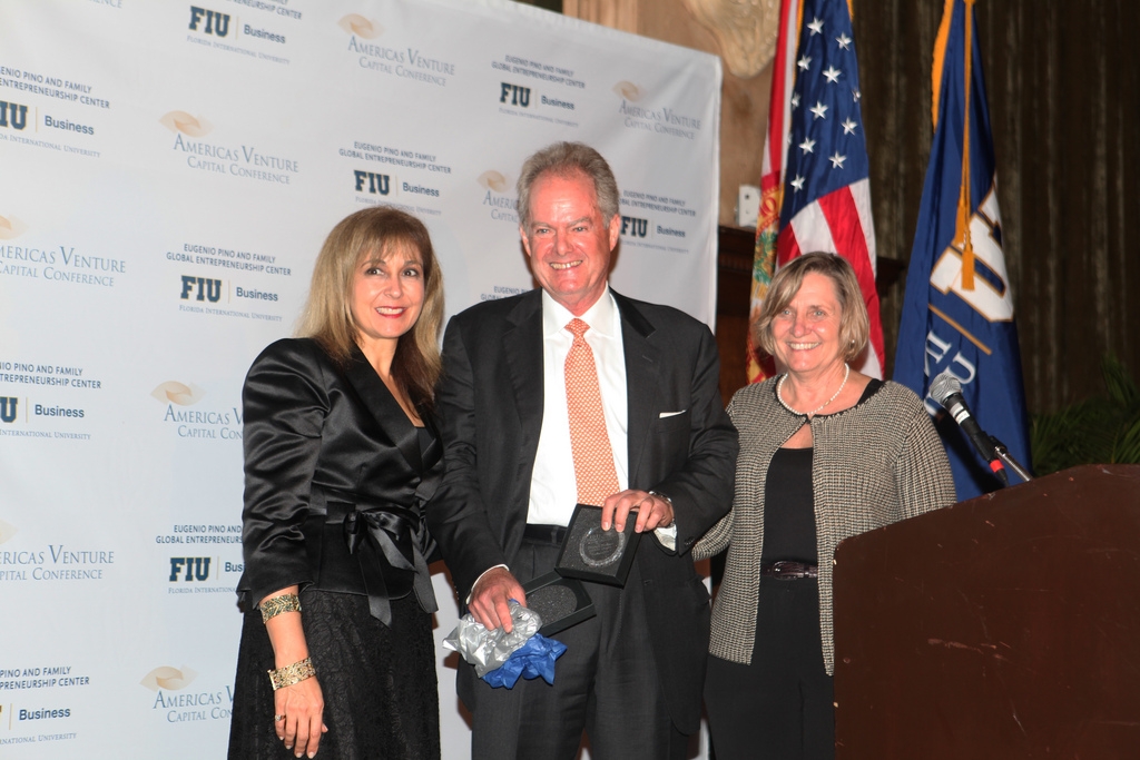 Irma Becerra-Fernandez, Manuel Medina and Joyce J. Elam