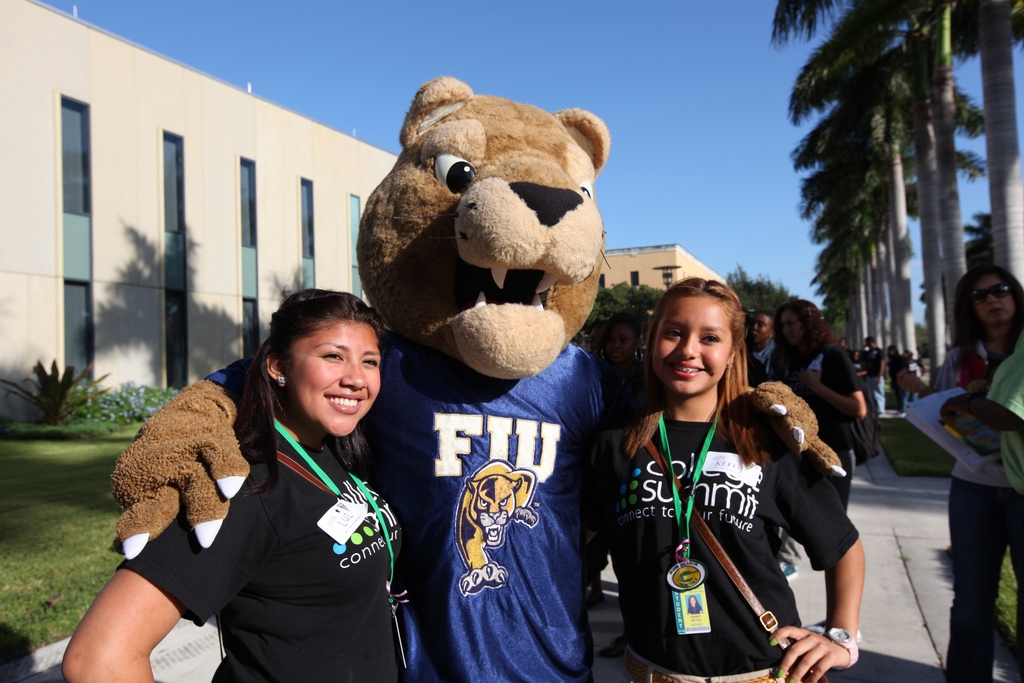 FIU mascot Roary welcomed the “Are You Ready?” College Summit participants to the Modesto A. Maidique campus.