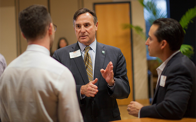 Accounting society alumni return to FIU to celebrate and remember.