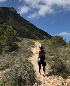 Hiking Roldán- the tallest mountain in Cartagena.